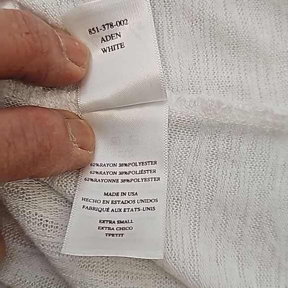 Rails Eden Long Sleeve V-neck Tee xs - Picture 7 of 7